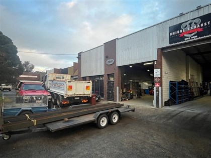 72 BARRY STREET, Bayswater VIC 3153