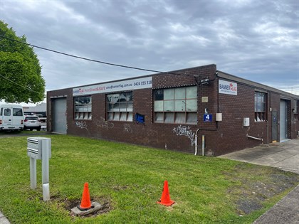 1/4 Jersey, Bayswater VIC 3153