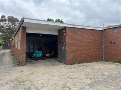 2/22 JESMOND ROAD, Croydon VIC 3136