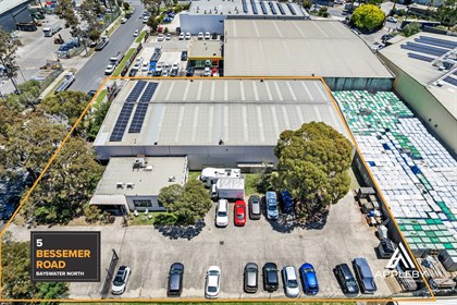 5 Bessemer Road, Bayswater North VIC 3153