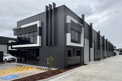 2/158 Canterbury Road, Bayswater North VIC 3153