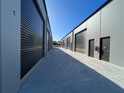 3, 4 & 7/26 Windsor Road, Croydon VIC 3136