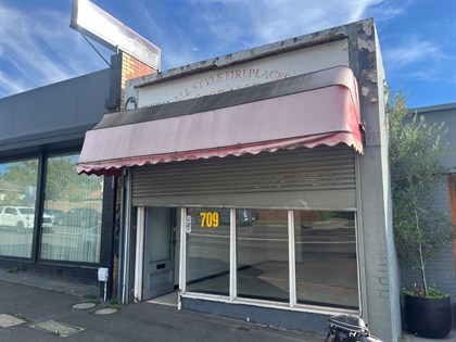709 Whitehorse Road, Mont Albert VIC 3127
