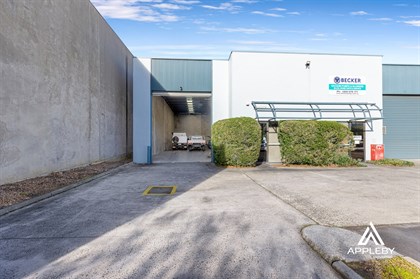 6/11 MELRICH ROAD, Bayswater VIC 3153